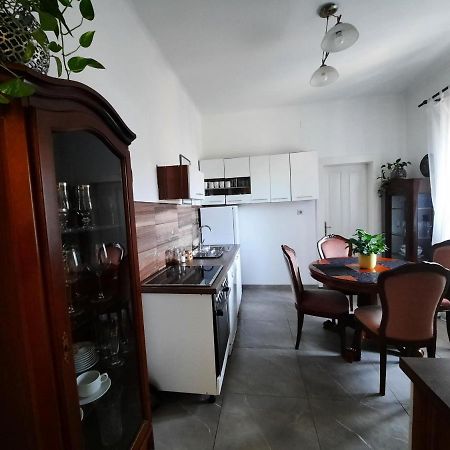 Apartman Soda Ogulin Dış mekan fotoğraf