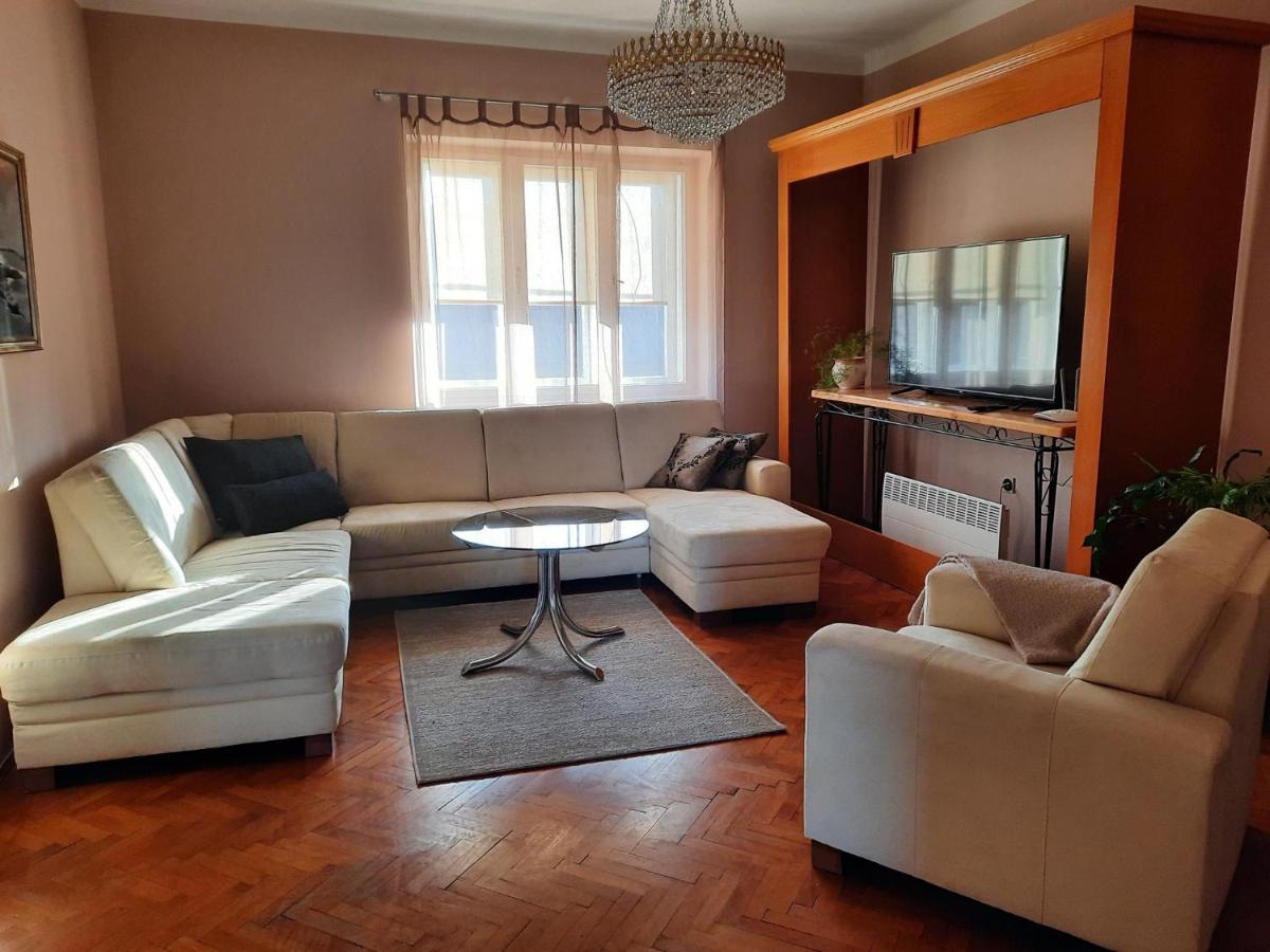 Apartman Soda Ogulin Dış mekan fotoğraf